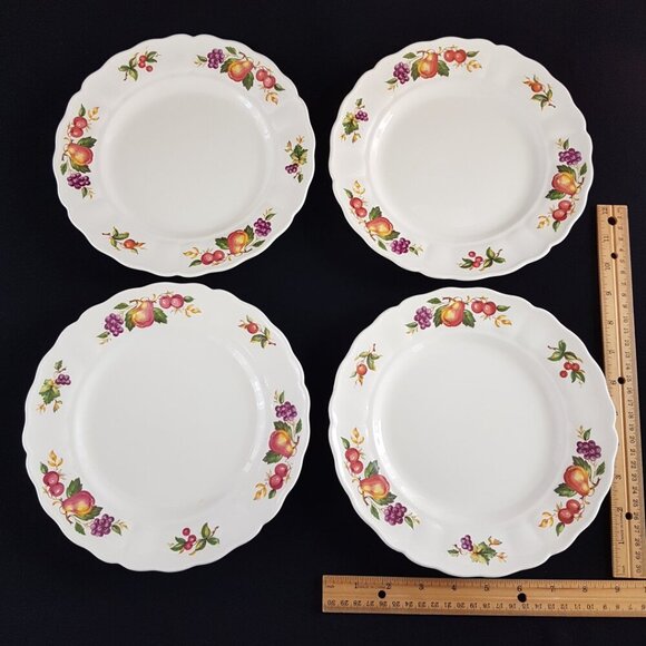 4pc Grindley Marlborough Royal Petal Evesham 9 in Dinner Plate Set Fruit Border - Picture 8 of 10